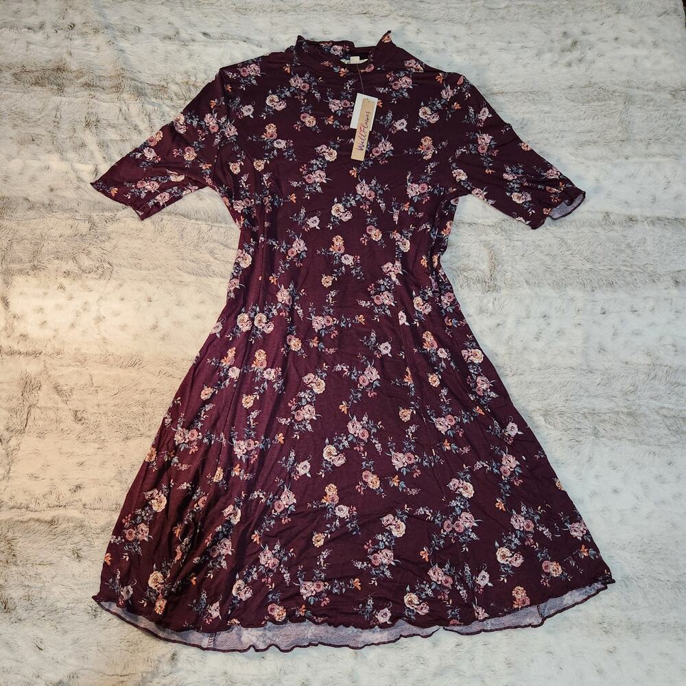 Wallflower NWT Burgundy Floral Mini Dress women's size small